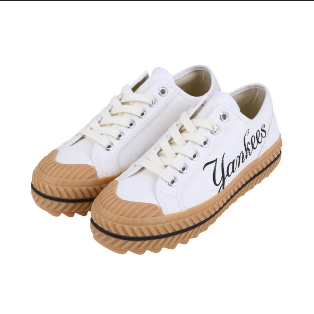 ❌Soldx MLB Korea New York Yankees Playball Chunky Shoes